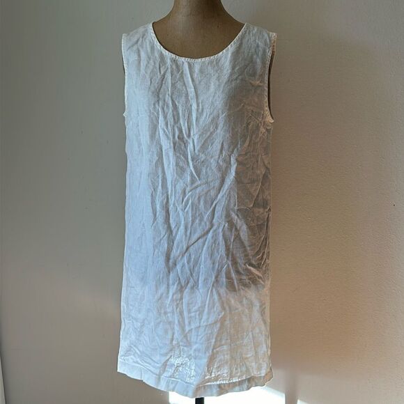 Linenfox sz M shoft dress 100% linen white gorgeous pre owned condition - Picture 1 of 6